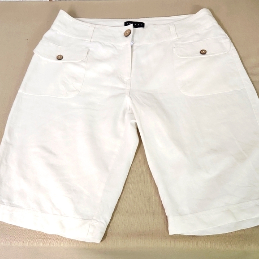 Tribal White Linen Blend Bermuda Shorts